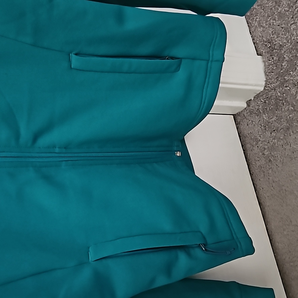 North Face Jacket - Picture 4 of 8